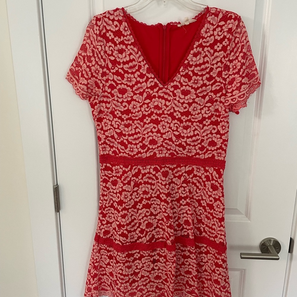 Promesa Red and White lace dress
